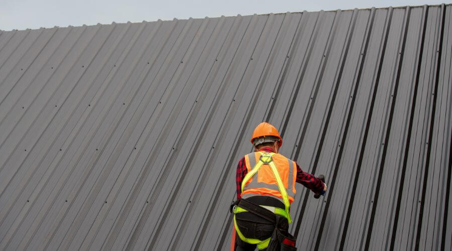 Professional gutter cleaning in Advance, NC